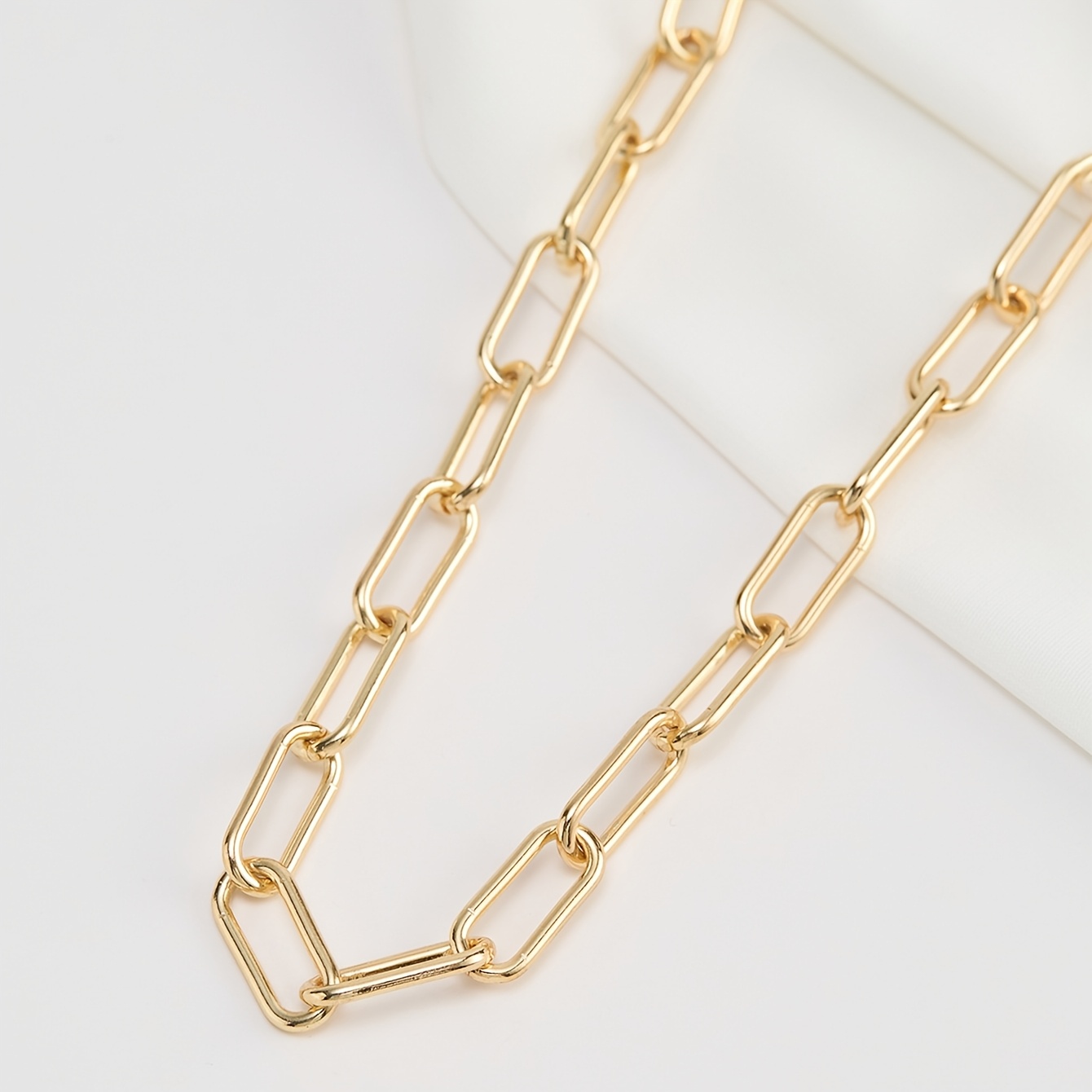 Women's Blue Devil's Eye Stackable Necklace, Light Luxury Style